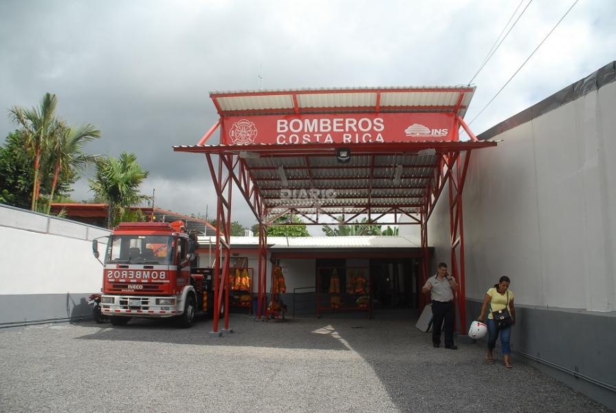 Bomberos estrenan estación en Puntarenas - Diario Extra Costa Rica