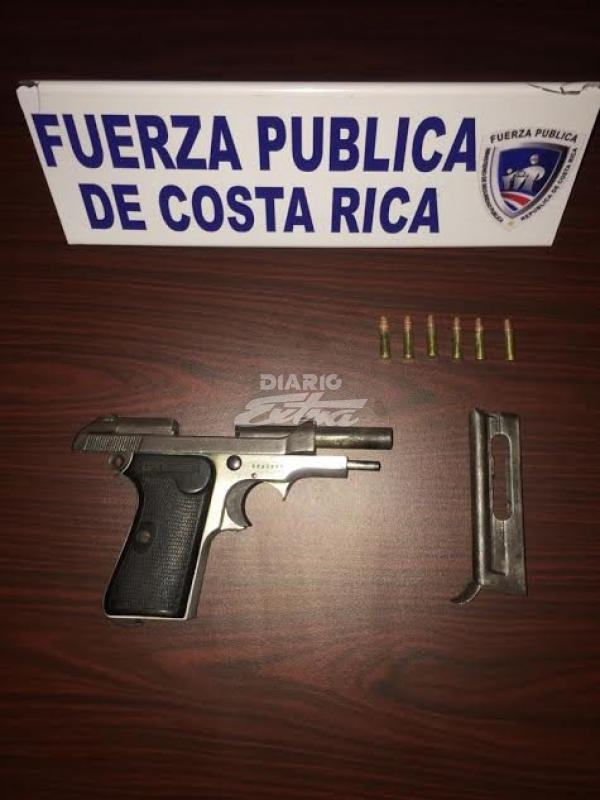 Borracho y armado amenazaba a pareja sentimental en Puntarenas - Diario Extra Costa Rica
